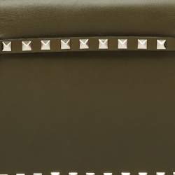 Pre Owned Valentino Olive Green Leather Rockstud Flap Clutch