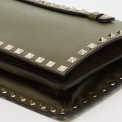 Pre Owned Valentino Olive Green Leather Rockstud Flap Clutch