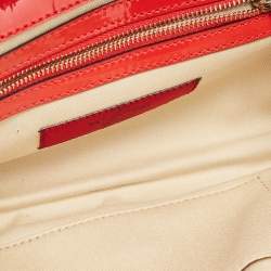 مملوكة مسبقًا Valentino Orange/Beige Patent and Leather Aphrodite Bow Clutch