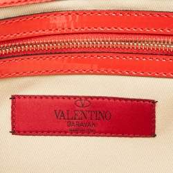 مملوكة مسبقًا Valentino Orange/Beige Patent and Leather Aphrodite Bow Clutch