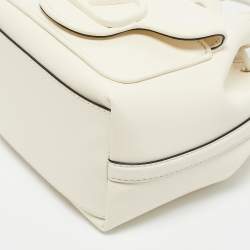 مملوكة مسبقًا Valentino Cream Leathert Loco Bucket Bag