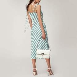 مملوكة مسبقًا حقيبة كتف فالنتينو روكستد جلد أبيض عاجي