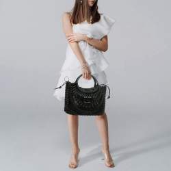 Pre Owned حقيبة يد فالنتينو ألكنوتس في لوجو منسوجة جلد أسود