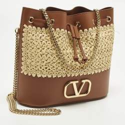 مملوكة مسبقًا حقيبة باكيت فالنتينو شعار في صغيرة قش ولون بيج/بني وجلد