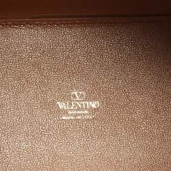 مملوكة مسبقًا حقيبة باكيت فالنتينو شعار في صغيرة قش ولون بيج/بني وجلد