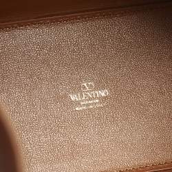 مملوكة مسبقًا حقيبة باكيت فالنتينو شعار في صغيرة قش ولون بيج/بني وجلد