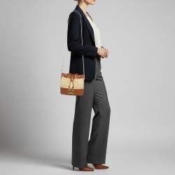 مملوكة مسبقًا حقيبة باكيت فالنتينو شعار في صغيرة قش ولون بيج/بني وجلد