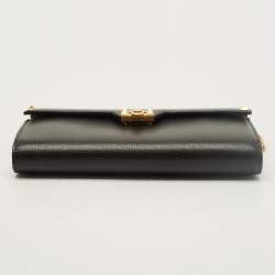 Pre Owned Valentino Rockstud Alcove Black Leather Wallet On Chain