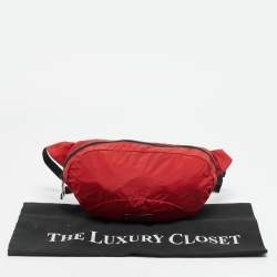 مملوكة مسبقًا Valentino Red Nylon Belt Bag