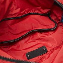 مملوكة مسبقًا Valentino Red Nylon Belt Bag