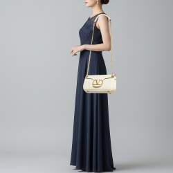 Pre Owned Valentino Stud Sign Ivory Leather Flap Shoulder Bag