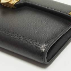 مملوكة مسبقًا محفظة فالنتينو سلسلة جلد سوداء روكستد الكوف