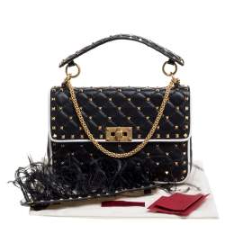 Pre Owned Valentino Black/White Quilted Leather Medium Rockstud Spike Shoulder Bag