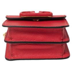 Pre Owned Valentino Red Grained Leather VLogo Compact Wallet On Chain