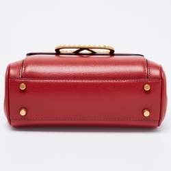 مملوكة مسبقًا Valentino Red Leather Small Rockstud Alcove Tote