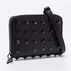 Pre Owned Valentino Black Leather Rockstud Wallet On Strap