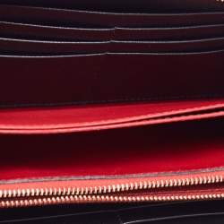 Pre Owned Valentino Black Leathrer Rockstud Zip Around Wallet