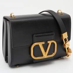 Pre Owned Valentino Black Leather Stud Sign Flap Shoulder Bag