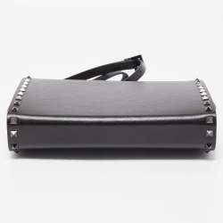 Pre Owned Valentino Black Leather Alcove Rockstud Clutch