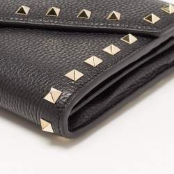 Pre Owned Valentino Black Leather Rockstud Envelope Wallet on Chain