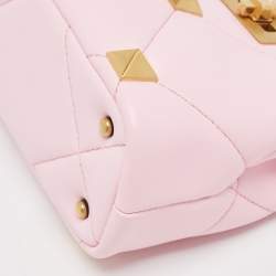 مملوكة مسبقًا Valentino Pink Quilted Leather Mini Roman Stud Top Handle Bag