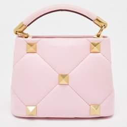 مملوكة مسبقًا Valentino Pink Quilted Leather Mini Roman Stud Top Handle Bag