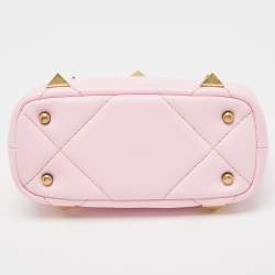 مملوكة مسبقًا Valentino Pink Quilted Leather Mini Roman Stud Top Handle Bag