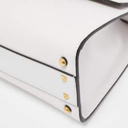 مملوكة مسبقًا Valentino White Leather Small VSling Top Handle Bag