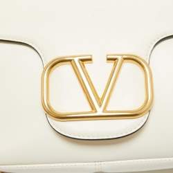 Pre Owned Valentino Ivory Leather Stud Sign Shoulder Bag