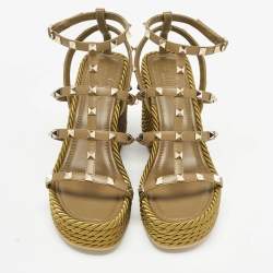 Pre Owned Valentino Green Leather Rockstud Wedge Sandals Size 39