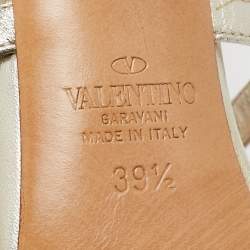 Pre Owned Valentino Gold Leather Rockstud Ankle Strap Sandals Size 39.5