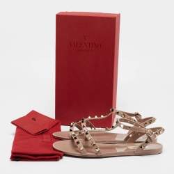 Pre Owned Valentino Dusty Pink Rubber Rockstud Ankle Strap Flat Sandals Size 39