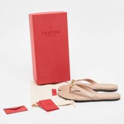 Pre Owned Valentino Dusty Pink Leather Roman Stud Thong Flats Size 39