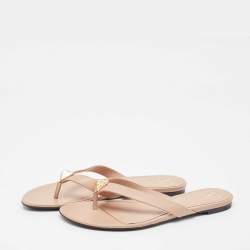 Pre Owned Valentino Dusty Pink Leather Roman Stud Thong Flats Size 39