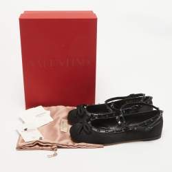 Pre Owned Valentino Black Satin Rockstud Bow Ballet Flats Size 38