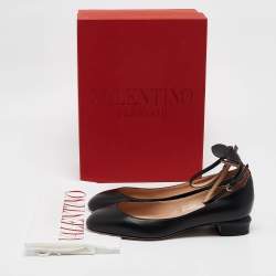 Pre Owned Valentino Black Leather Tango Block Heel Pumps Size 38