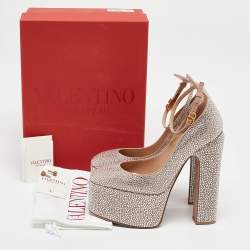 Pre Owned Valentino Beige Suede Crystal Embellished Tango Pumps Size 37