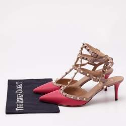 مملوكة مسبقًا Valentino Beige/Pink Leather Rockstud Ankle Strap Pumps Size 39