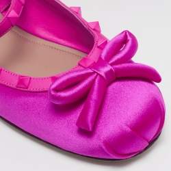 مملوكة مسبقًا Valentino Pink Satin and Leather Rockstud Ankle Strap Ballet Flats Size 39.5