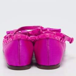 مملوكة مسبقًا Valentino Pink Satin and Leather Rockstud Ankle Strap Ballet Flats Size 39.5