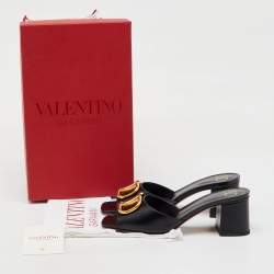 Pre Owned Valentino Black Leather VLogo Mule Sandals Size 37