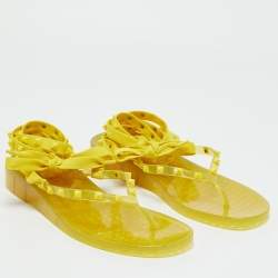 Pre Owned Valentino Yellow Fabric and Rubber Rockstud Thong Ankle Wrap Flats Size 39