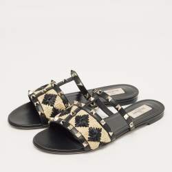 Pre Owned Valentino Black/Beige Leather and Raffia Rockstud Flat Slides Size 40