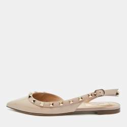 مملوكة مسبقًا Valentino Rockstud Size 35 Beige Patent Leather Slingback Ballet Flats