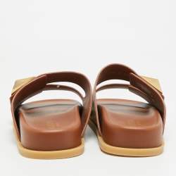 مملوكة مسبقًا Valentino One Stud Size 39 Brown Leather Slide Sandals