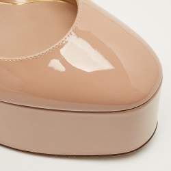 Pre Owned Valentino Tan-Go Size 39 Beige Patent Leather Ankle Strap Platform Pumps