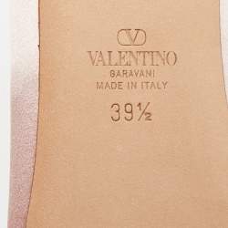 مملوكة مسبقًا Valentino Rockstud Size 39.5 Brush Pink Satin Ballet Flats