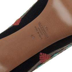 Pre Owned Valentino Black Canvas Kilim Embroidered Pumps Size 40