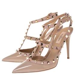 Pre Owned Valentino Beige Patent Leather Rockstud Pointed Toe Sandals Size 38.5