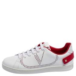 Pre Owned Valentino White Perforated Leather Backnet Rockstud Low Top Sneakers Size 37